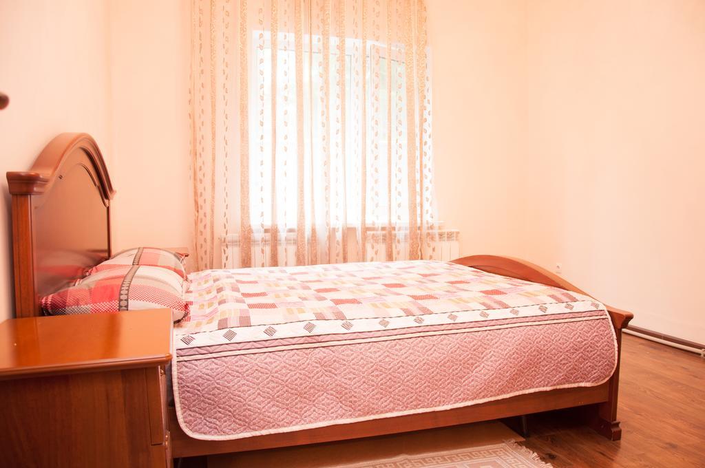 Hostel Almaty Backpackers Zimmer foto