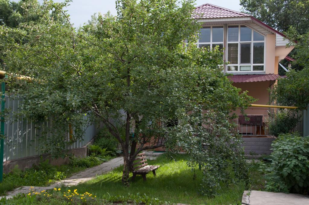 Hostel Almaty Backpackers Exterior foto
